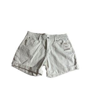 NWT-Levi Strauss Womens 28 Mid-Rise 5" White Denim Shorts Super stretch comfort
